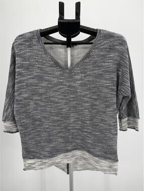 Kut from the Kloth Vintage Heathered Knit Sweater V-Neck Small